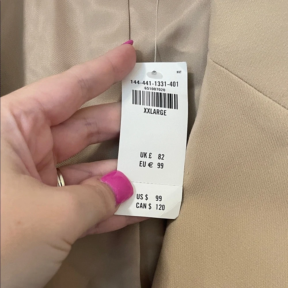 NWT! Abercrombie & Fitch Tan Cropped Blazer, Size XXL - Picture 5 of 8